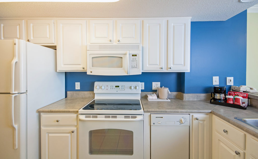 Paradise Oceanfront Deluxe King Suite Kitchen