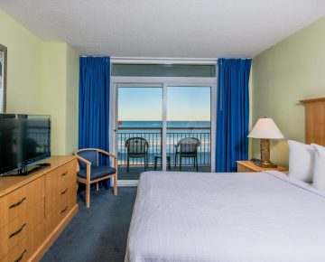 Paradise Two Bedroom Oceanfront Deluxe Master Bedroom