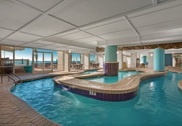 Paradise Indoor Lazy River