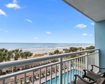 Oceanfront King Deluxe Condo - Balcony