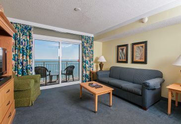 Paradise Oceanfront King Suite Living Room